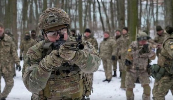 NATO i kërkon Danimarkës të dërgojë trupa në Letoni