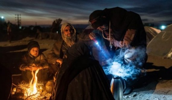 Në Afganistan njerëzit po shesin foshnjet dhe vajzat e reja për t’i mbijetuar urisë