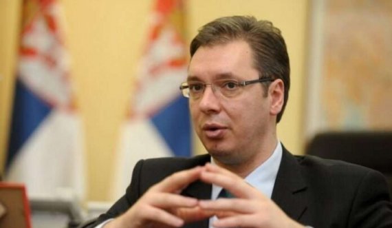 Vuçiq paralajmëron dorëheqje nga kryesimi i partisë