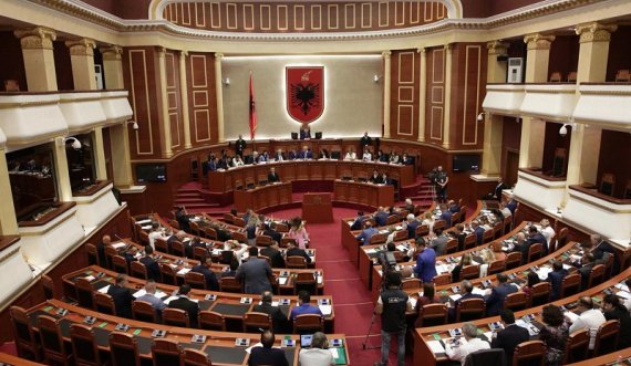 PS propozon që rrethi i parë i votimit për zgjedhjen e Presidentit të Shqipërisë të zhvillohet më 10 maj