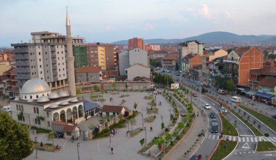 'Ka me të mbytë' 39-vjeçari në Mitrovicë kërcënohet për shkak të djalit