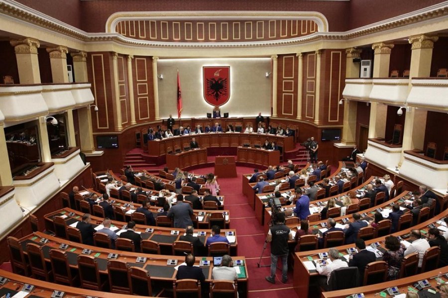 PS propozon që rrethi i parë i votimit për zgjedhjen e Presidentit të Shqipërisë të zhvillohet më 10 maj