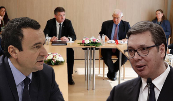 Vuçiq: SHBA po përpiqet ta bindë Kurtin për ta arritur një marrëveshje për dallim nga BE!