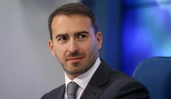 Vdiq një tjetër menaxher i Gazprom: Ai ra nga një shkëmb 