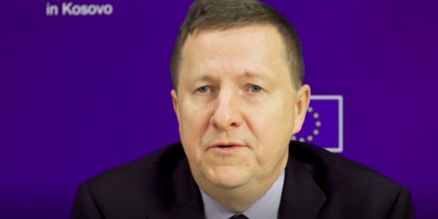Shefi i BE-së: U bëj thirrje institucioneve të Kosovës t’i përmirësojnë reagimet ndaj sulmeve që u bëhen mediave
