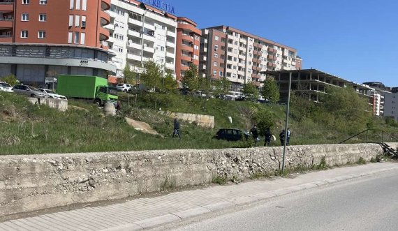 A e di pronari nga Prishtina se ku e ka veturën, e cila i ka rrëshqitur gjatë natës? (Foto)