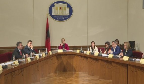 Shtyhet sërish procedura për zgjedhjen e presidentit në Shqipëri