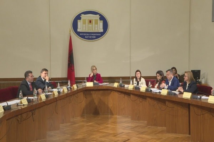 Shtyhet sërish procedura për zgjedhjen e presidentit në Shqipëri