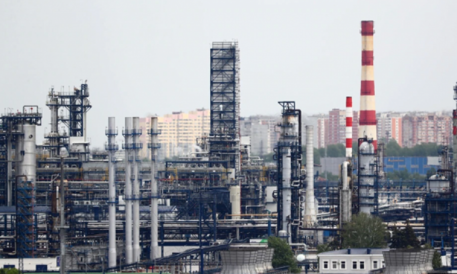 Europa mund ta ketë të vështirë eliminimin e naftës ruse