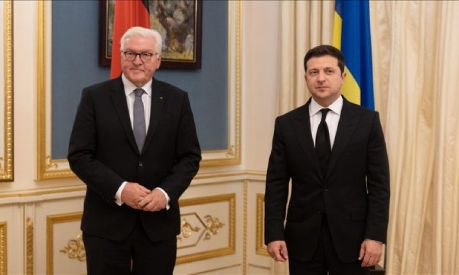 Zelensky pajtohet me presidentin gjerman