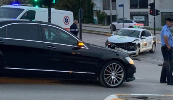 Aksident te menza e Studentëve, i përfshirë edhe një taxi