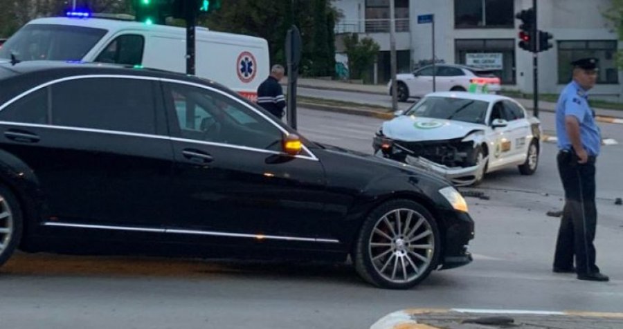 Aksident te menza e Studentëve, i përfshirë edhe një taxi