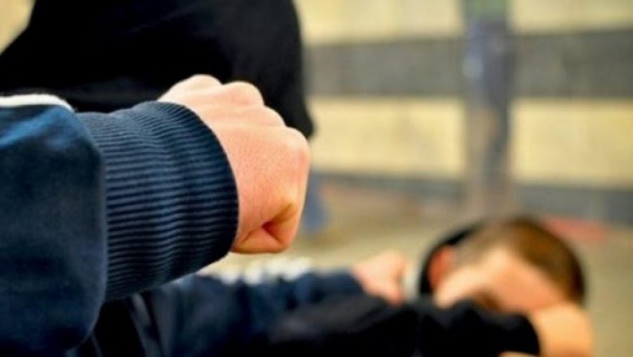 Sulmohet fizikisht punëtori i një lokali në Lipjan, arrestohet një shtetas i huaj