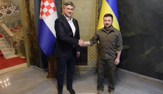 Kryeministri i një vendi ballkanik mbërrin në Kyiv, takohet me Zelenskyn