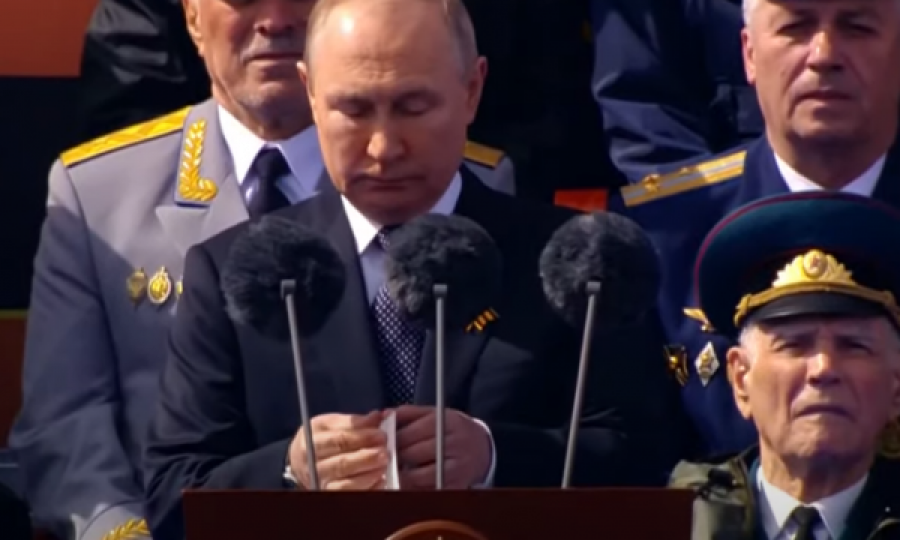Putin nis fjalimin në Ditën e Fitores, hedh akuza ndaj SHBA-së