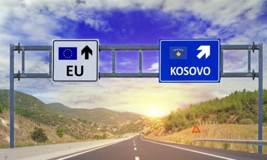 Konkluzionet e Këshillit të BE-së, nuk përmendet liberalizimi i vizave, vetëm raportet me Serbi
