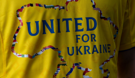 Ukraina vendos edhe flamurin e Kosovës në fanellat speciale