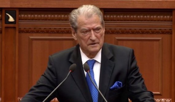 “Njihni gjenocidin e Srebrenicës”, Berisha: Vuçiç është Putin-i i vogël, tha se duhen vrarë 100 myslimanë për 1 serb