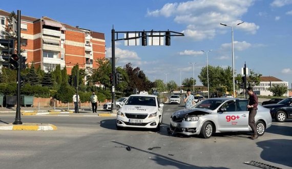 Aksident te menza e studentëve