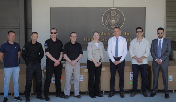 SHBA i dhuron mjete teknike Policisë së Kosovës