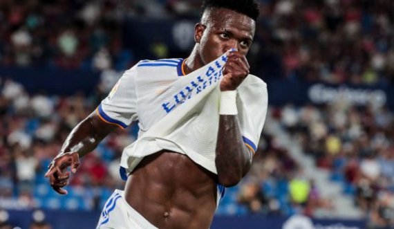 Real Madridi po e bën gati kontratën e re për Vinicius Junior