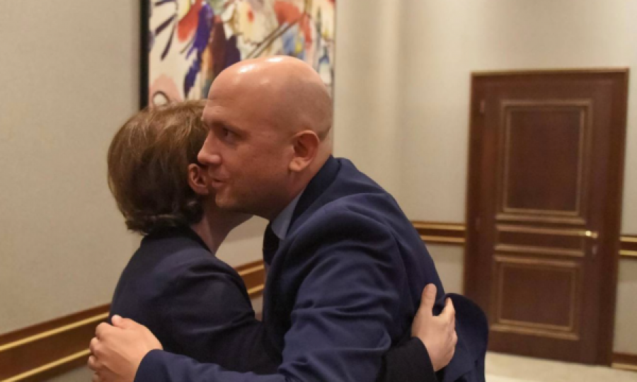 Emisari Sarrazin: Gjermania po punon që Kosovës t’i liberalizohen vizat