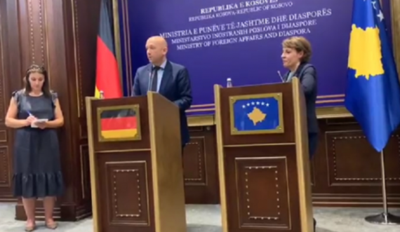 Gërvalla e falënderon në gjermanisht emisarin e Berlinit që e përkrah qartazi Kosovën