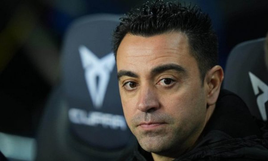 Xavi fillon spastrimin te Barcelona