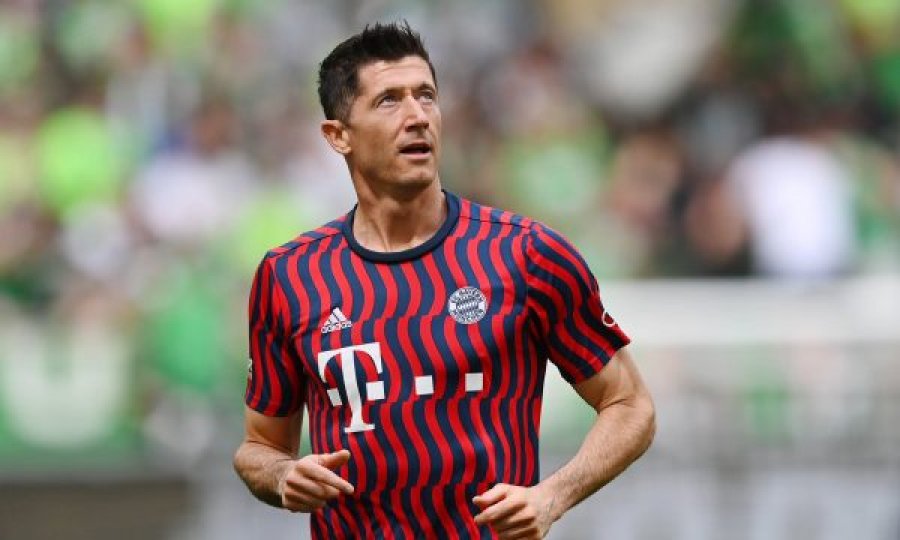E konfirmon drejtori i Bayernit: Lewandowksi më ka informuar se dëshiron të largohet, Barcelona nuk ka bërë ofertë