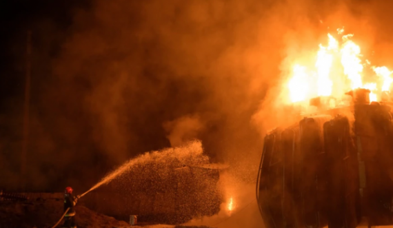 Raketat ruse godasin infrastrukturën ushtarake në Lviv