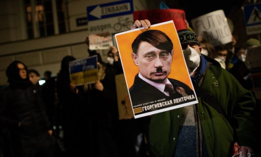 A është Putin një Hitler i ditëve të sotme?