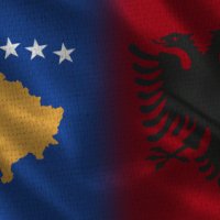 Shqipëria gjithmonë në krizë dhe si mund ta ndihmojë ajo Kosovën