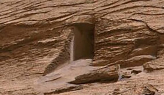 Zbulimi i fundit i NASA-s në Mars: Është vërejtur diçka që i ngjan një dere