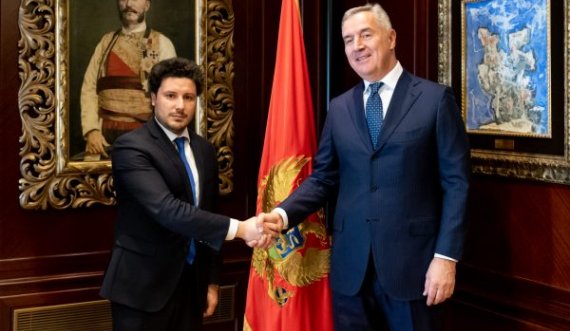 Gjukanoviq flet për dallimet me Abazoviqin rreth Ballkanit të Hapur