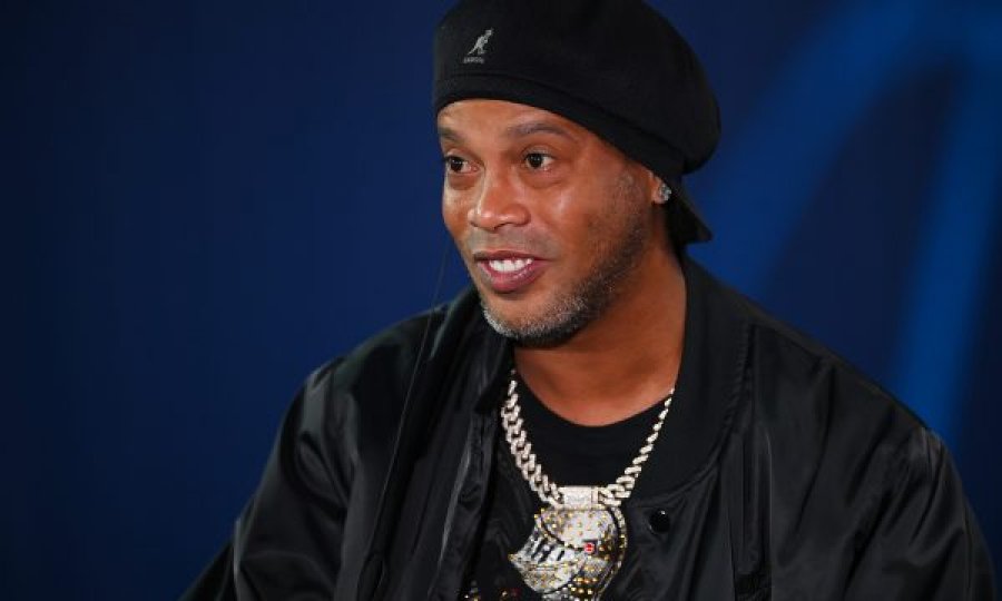 Ronaldinho flet për Messin e Ronaldon dhe i përmend pasuesit e tyre