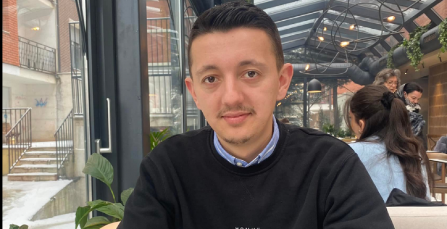 Ky është punëtori i Neptunit Avdyl Selimi që dyshohet se përfitoi mijëra euro nga kartelat e klientëve të Kosovës