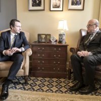 Kryeministri Kurti takoi kongresistin Jim McGovern, thekson rrezikun e lidhjeve Serbi-Rusi për Ballkanin