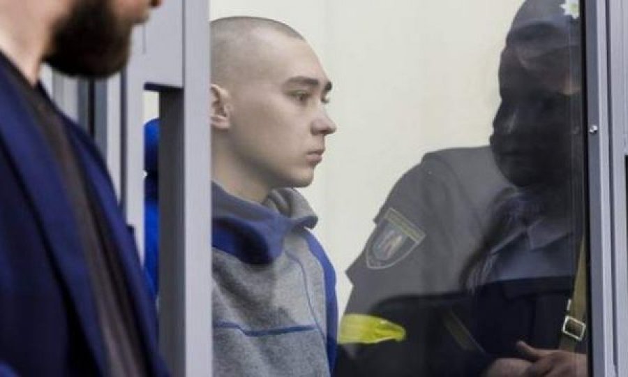 Ushtari rus i akuzuar për krime lufte në Ukrainë