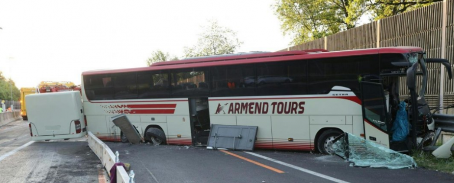 Autobusi që u aksidentua në Austri është nga Gjakova