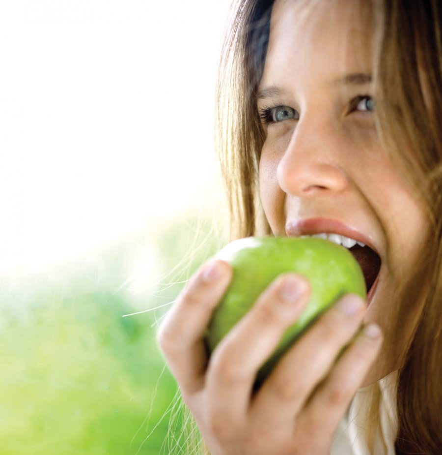 Kjo është ajo që ndodh me trupin tuaj nëse hani vetëm fruta çdo ditë