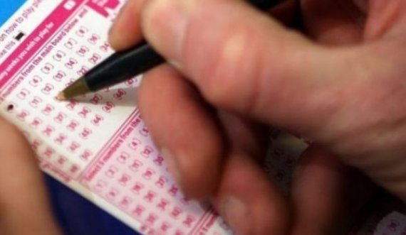 “Milionerë me një biletë”, çifti fiton 228 milionë në lotari