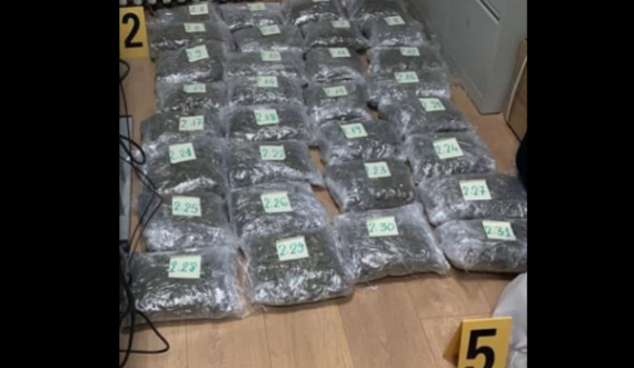 Kapen rreth 17 kg drogë në Prishtinë, arrestohet i kërkuari nga Shqipëria e Italia
