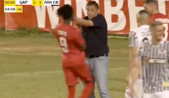 Pronari i klubit futet në fushë dhe vendos se kush duhet ta gjuajë penalltinë