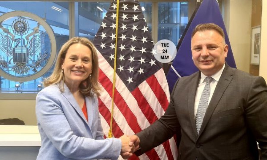 Zemaj takon ambasadoren e SHBA-së në NATO