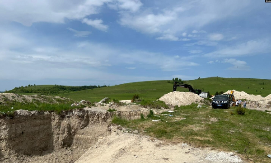 Pas 13 ditësh gërmime me kërkesë të Kosovës, s’gjenden mbetje mortore në Shtaval të Serbisë
