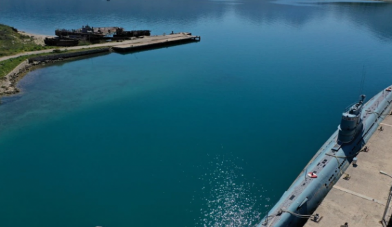 Shqipëria i ofron NATO-s bazën detare të ndërtuar nga ish-sovjetikët