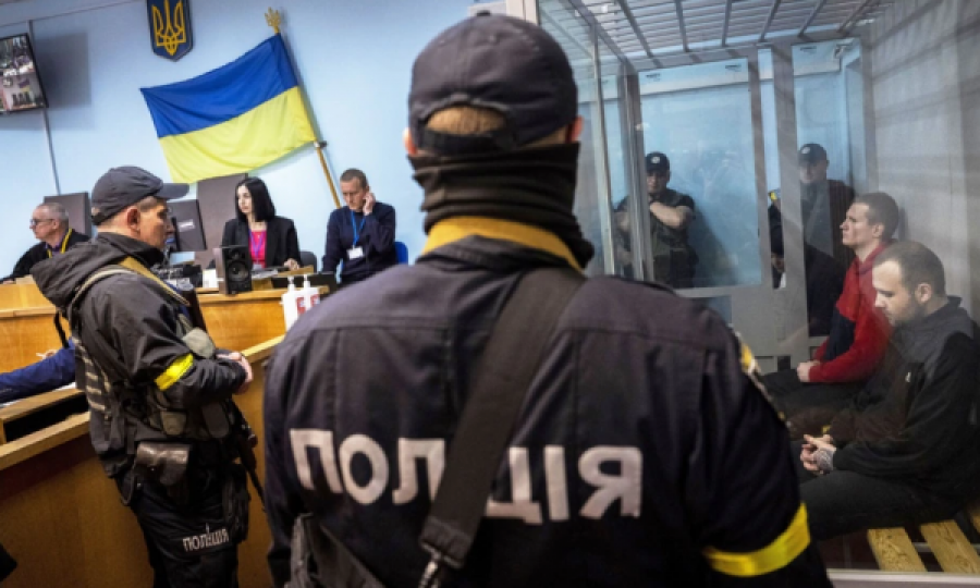 Dy ushtarë rusë deklarohen fajtorë në gjyqin për krime lufte në Ukrainë