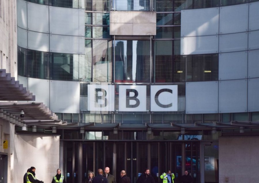 BBC në krizë, shkurton 1000 vende pune
