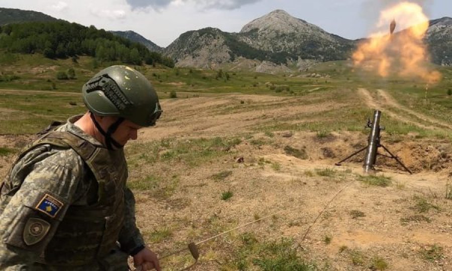FSK trajnohet për qitje luftarake me mortaja
