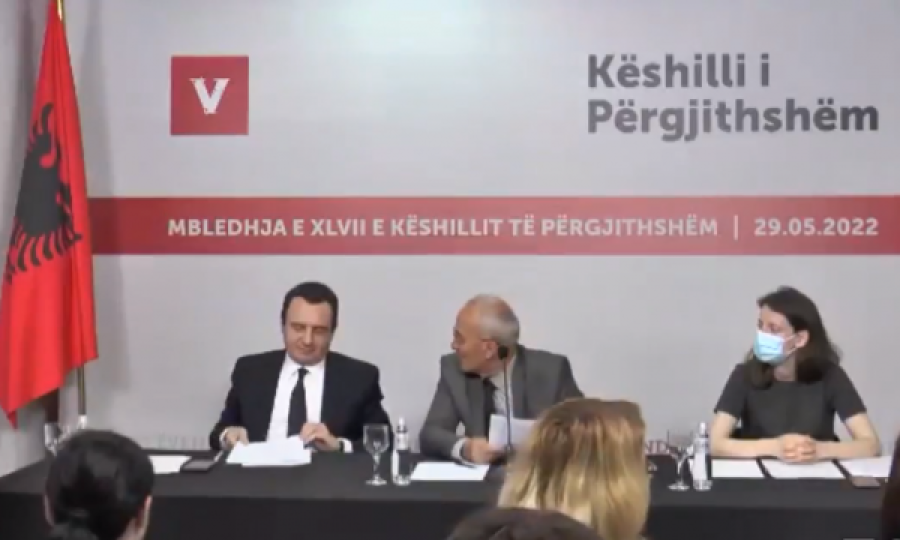 Hydajet Hyseni i mallëngjyer për Albin Kurtin, ja çfarë i tha kryeministrit